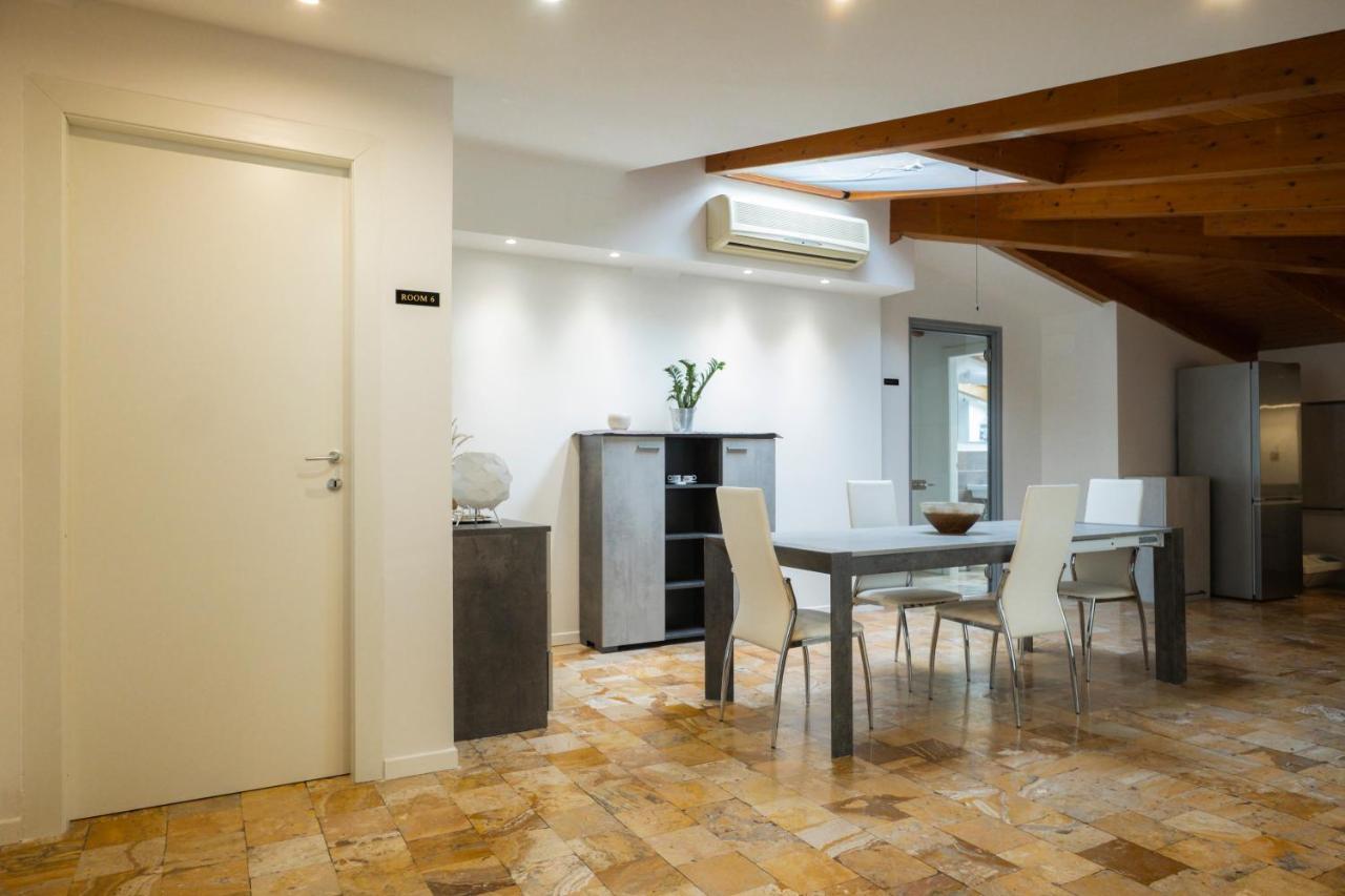B&B Palazzo Storico Di Nicola Pescara Bagian luar foto